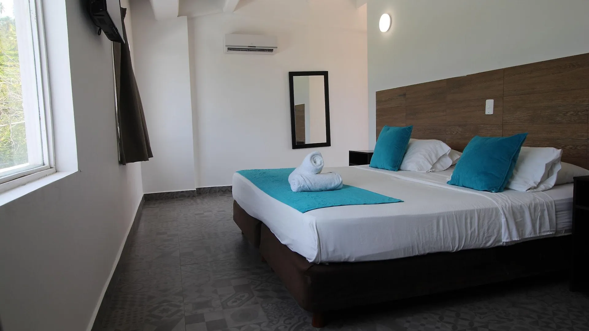 ***  On Vacation Blue Cove Hotel San Andres  Colombia